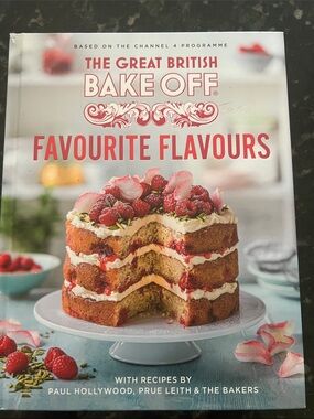 : Favourite Flavours Cookbook - Pink Cover